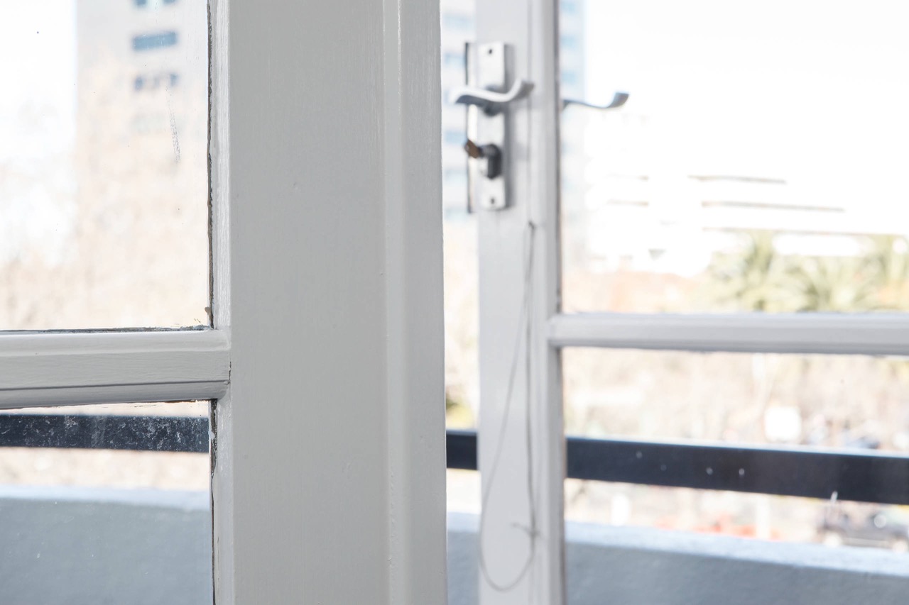 Traditional Family Apartment — published project photo 11 of 13